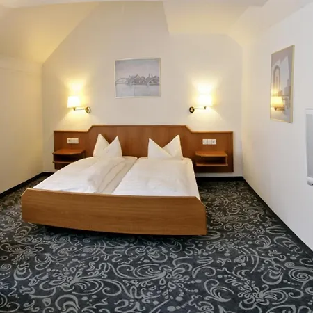 Hotel Alfa 3*