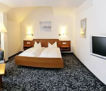 Hotel Alfa 3*